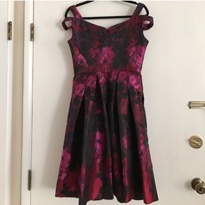 EUC Maggy London dress